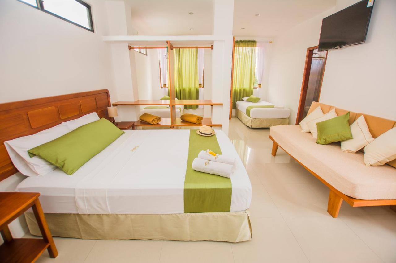 Hostal Suenos Silvestres Puerto Ayora  Exterior foto
